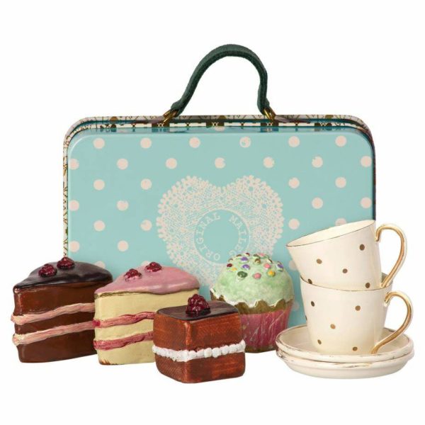 Maileg Metal Suitcase with cakes
